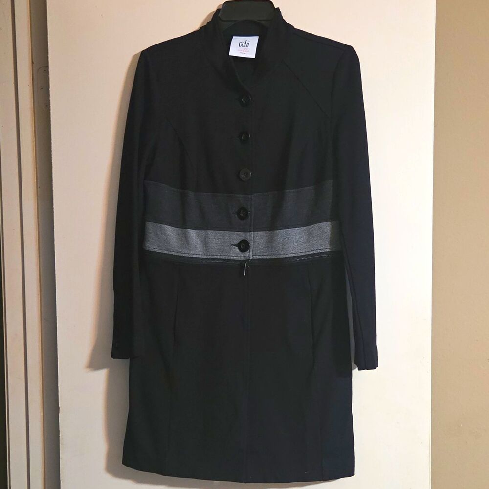 Cabi Women's S  Black Gray Colorblock Mid-Length Coat Button Zip